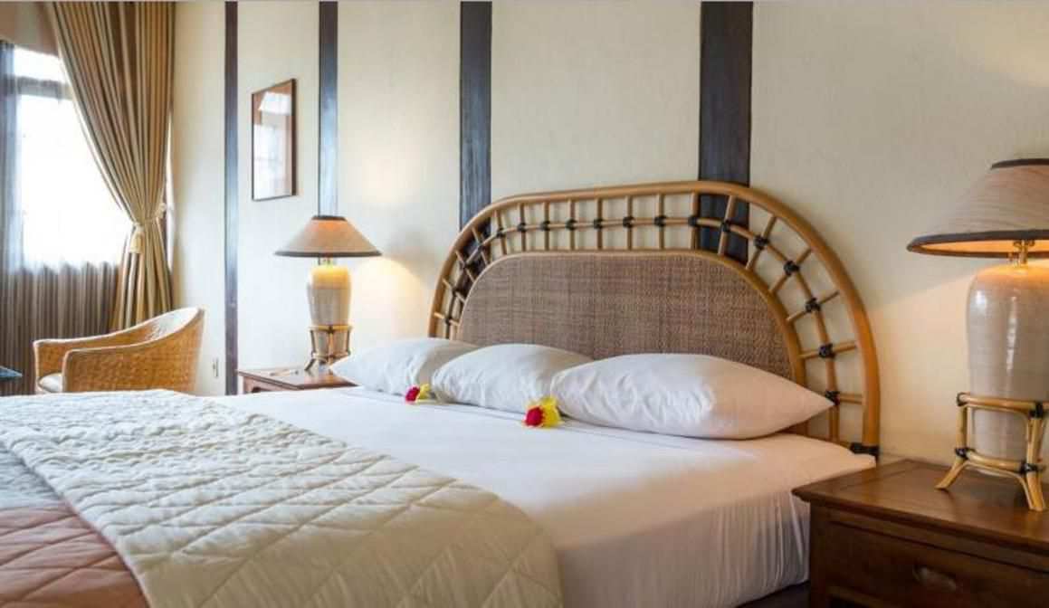 Deluxe room Bedroom 2 Toraja Heritage Hotel, Best Hotel in Toraja